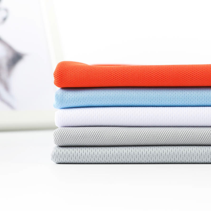 Oculus secundarius avem tunicam idoneam ad sportswear et vendo tunicas