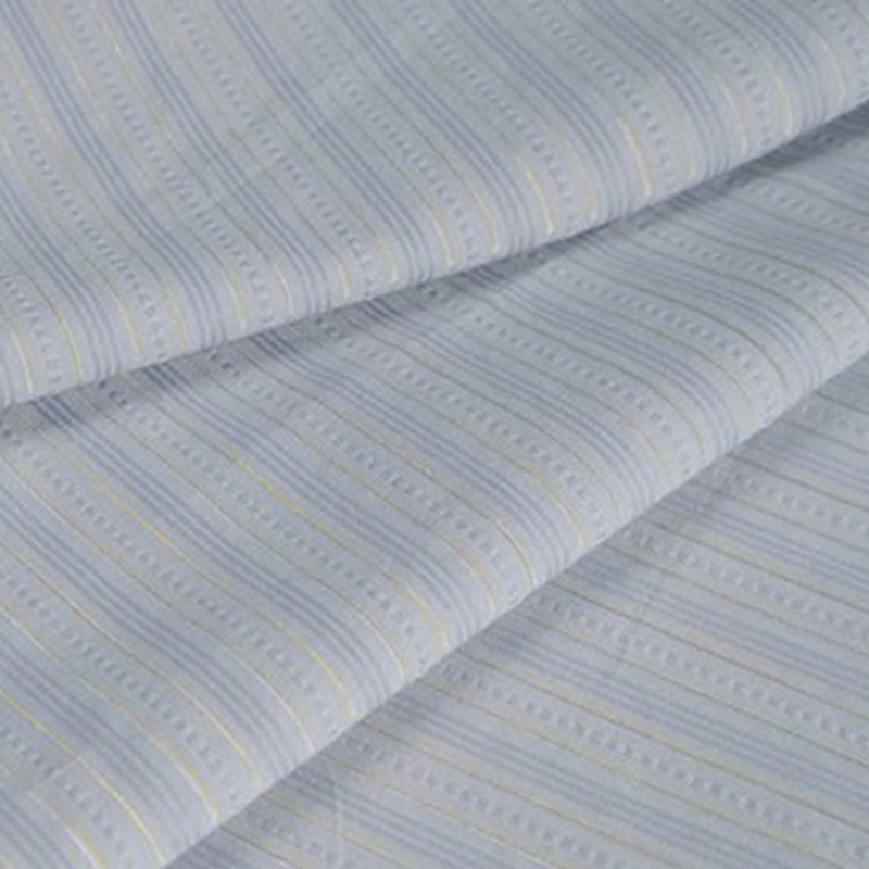 Extendam bombacio clavum fabricae